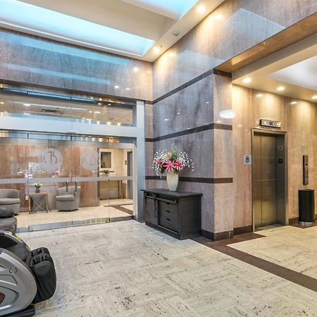 Luxury 2-Bedroom Condo Steps Away From The French Quarter Ню Орлиънс Екстериор снимка