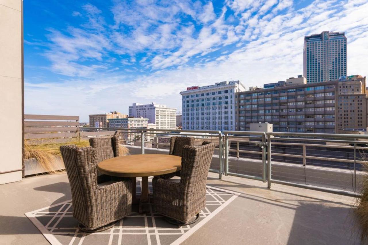 Luxury 2-Bedroom Condo Steps Away From The French Quarter Ню Орлиънс Екстериор снимка