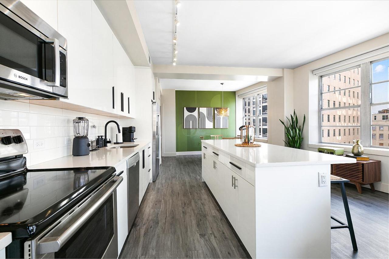 Luxury 2-Bedroom Condo Steps Away From The French Quarter Ню Орлиънс Екстериор снимка