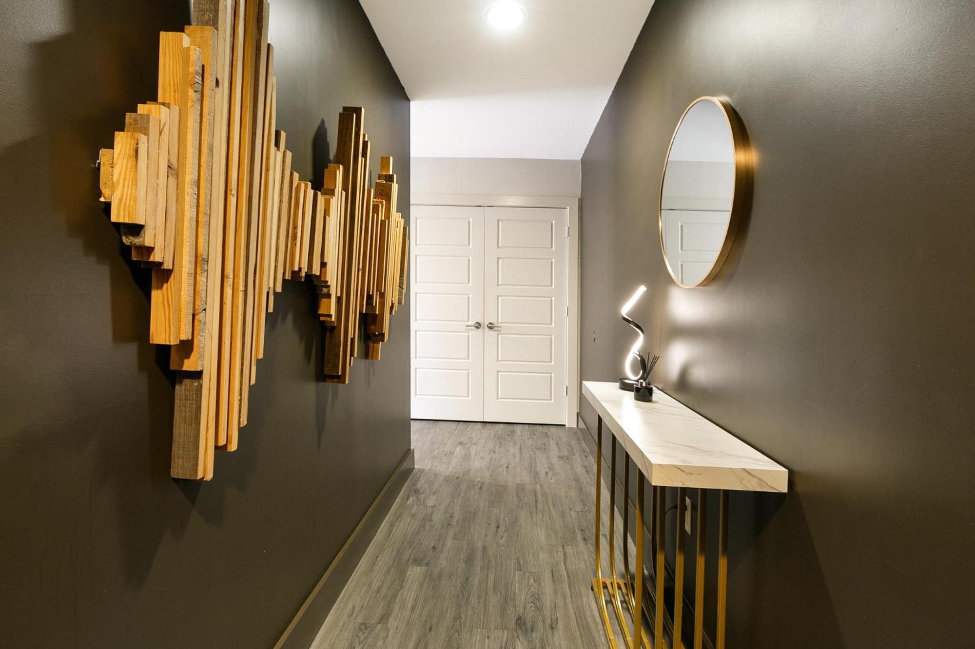 Luxury 2-Bedroom Condo Steps Away From The French Quarter Ню Орлиънс Екстериор снимка